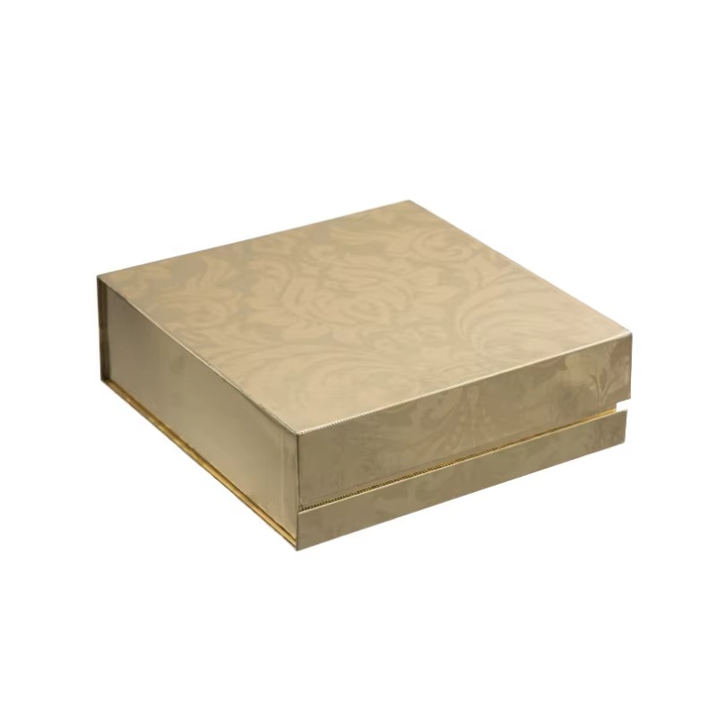 Custom Luxury Gift Box｜Magneti - đánh giá và giá Luxury Gold Skincare